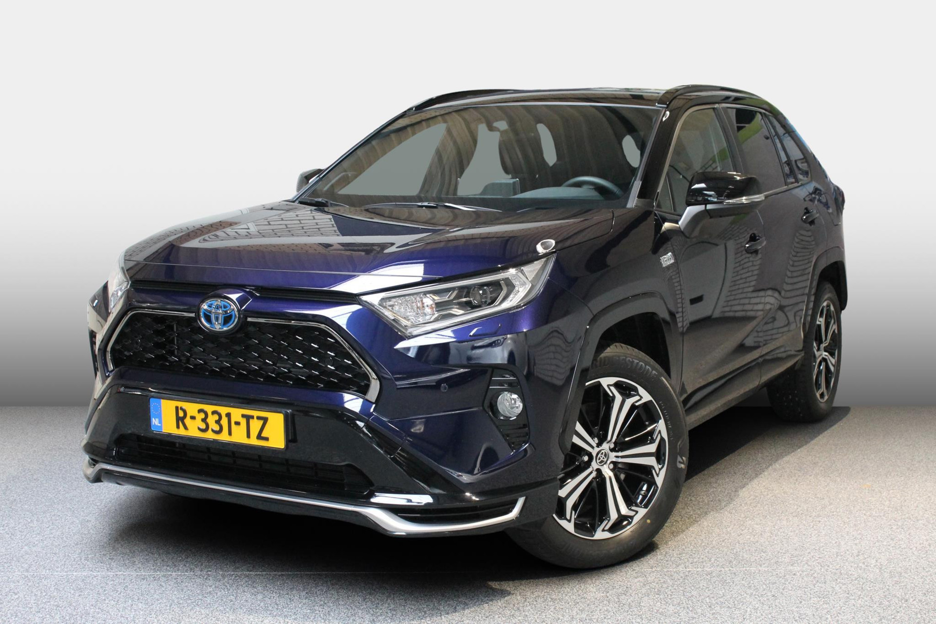 Toyota RAV4 2.5 Plug-In Hybrid Awd Bi-Tone Automaat | Autobedrijf ...