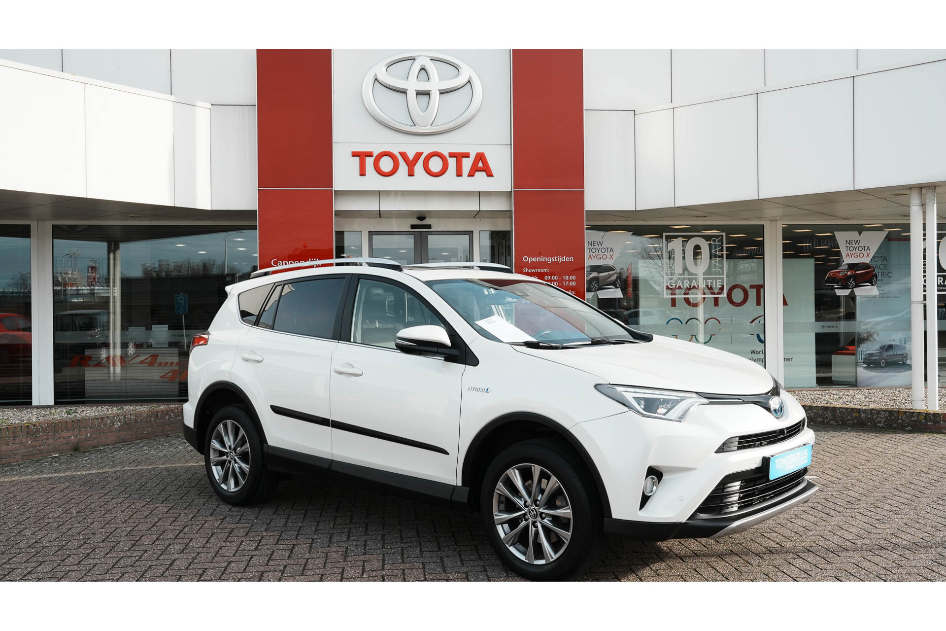 Toyota RAV4 2.5 Vvt-I Hybrid 197Pk Awd Aut Executive | Toyota occasions