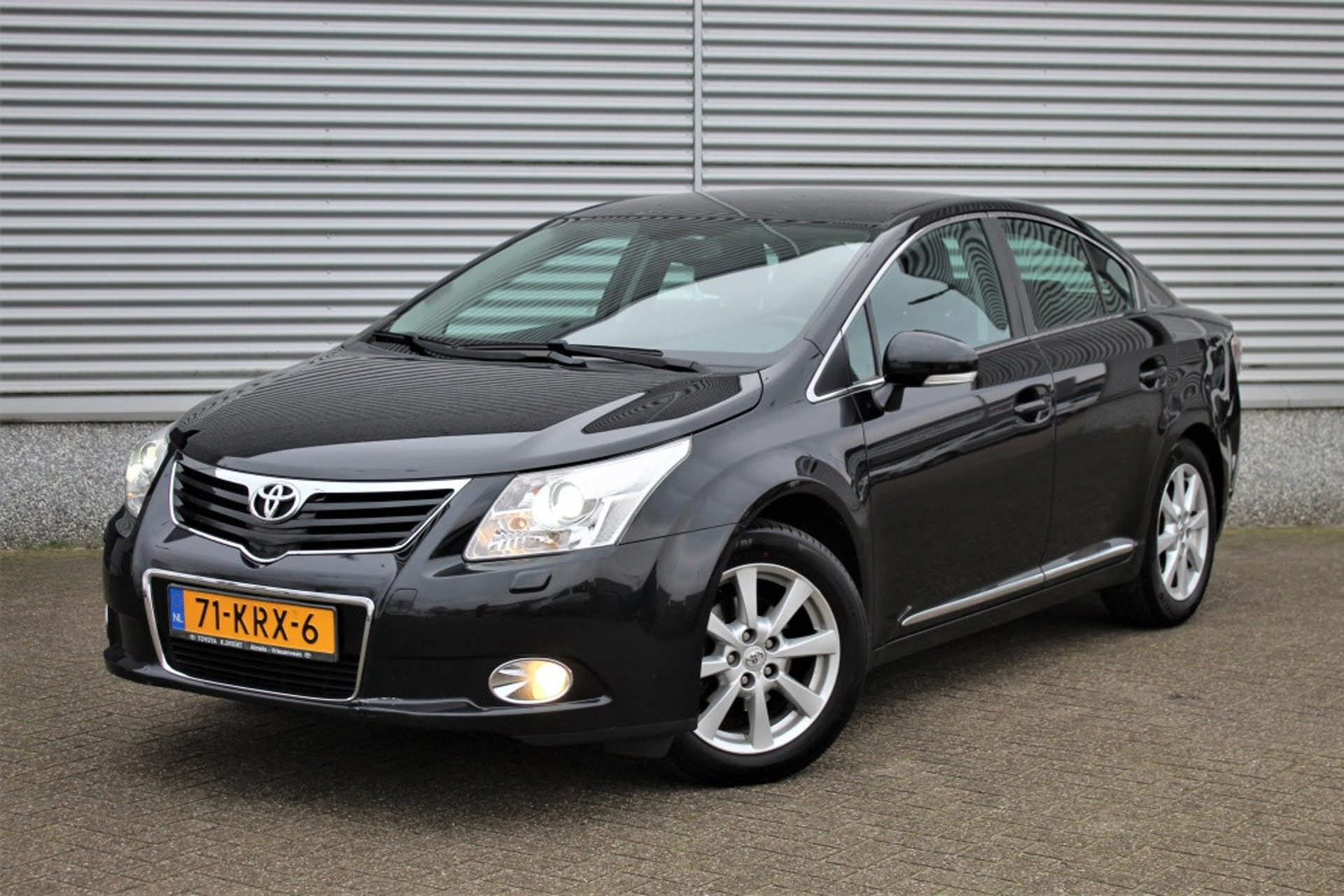 Toyota Avensis Vvti Executive Business Toyota Occasions