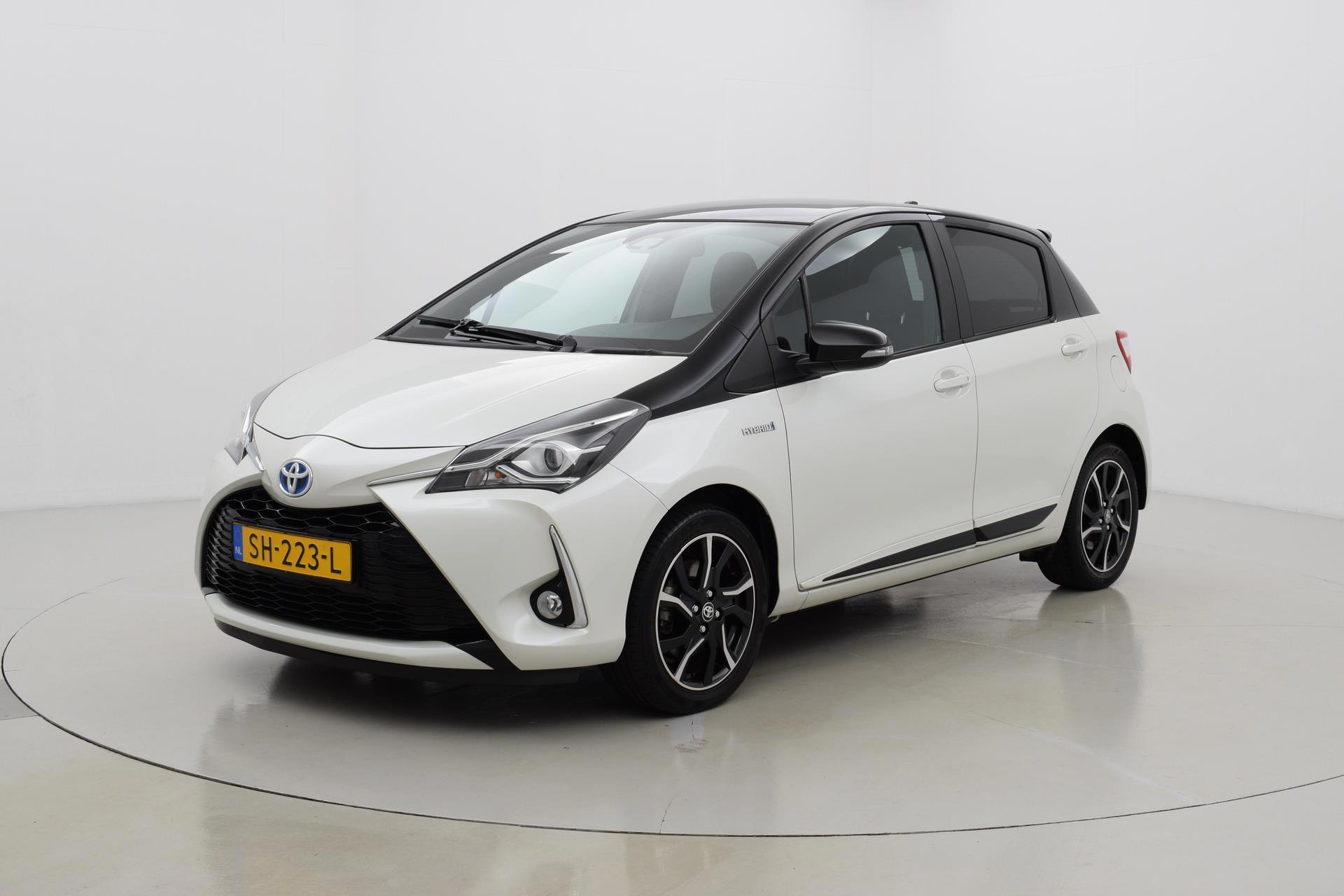 Gooey Aanbod Oneffenheden Toyota Yaris 1.5 Hybrid Bi-Tone Navigatie Automaat | Toyota occasions